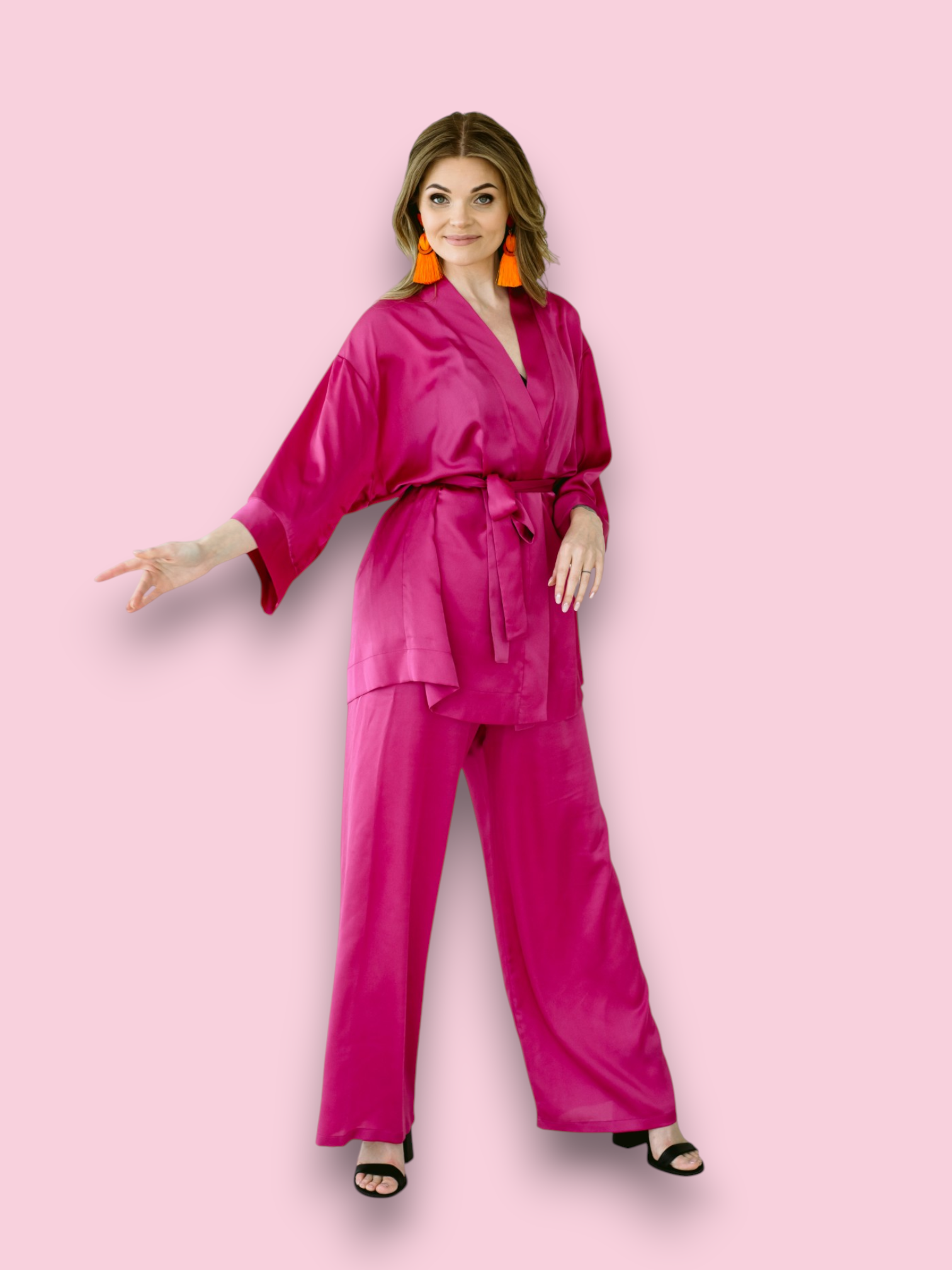 Fuksiaroosa satiinist minikimono ja püksid - Image 4