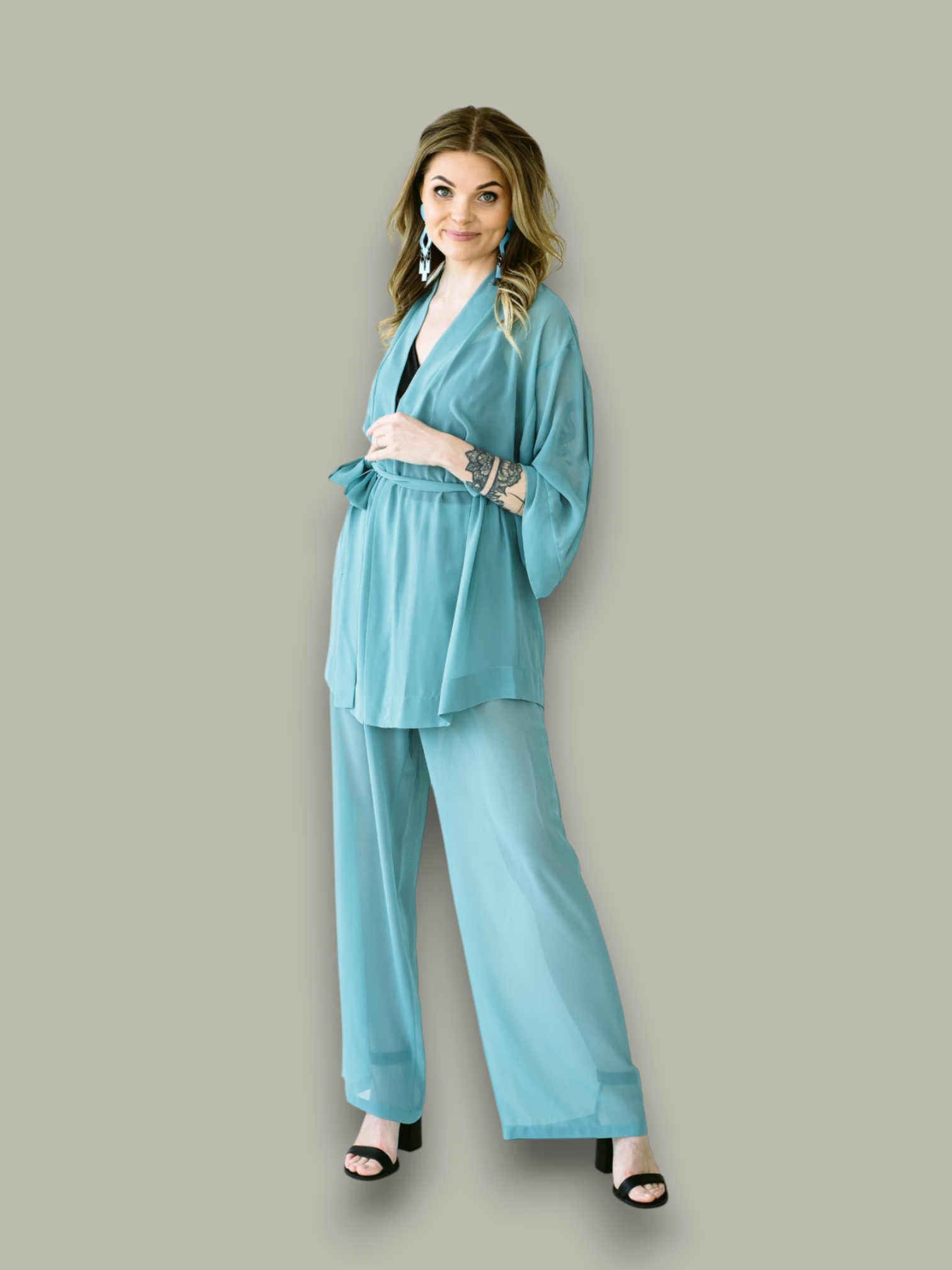 Mündine minikimono ja püksid - Image 4